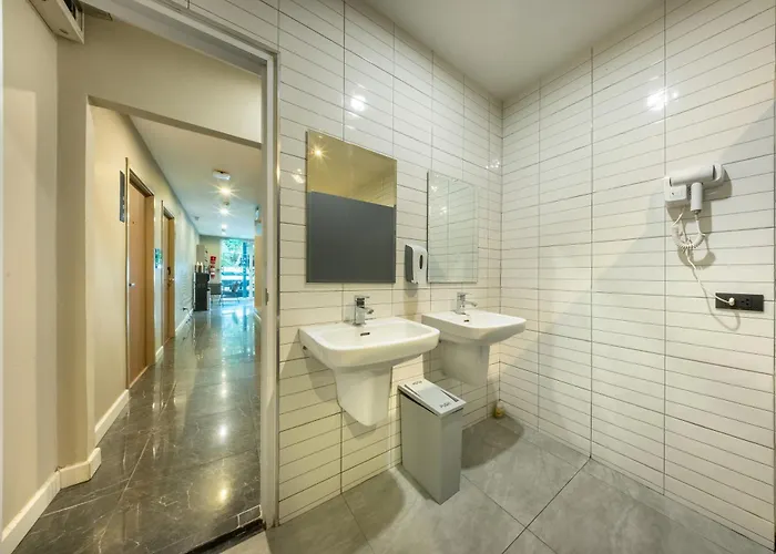 Ralph Poshtel Pratunam 호텔 3*