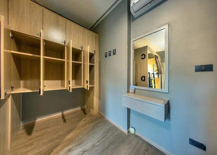 호텔 Ralph Poshtel Pratunam 3*
