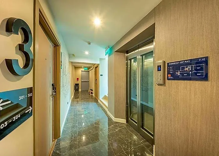 Ralph Poshtel Pratunam 호텔 3*
